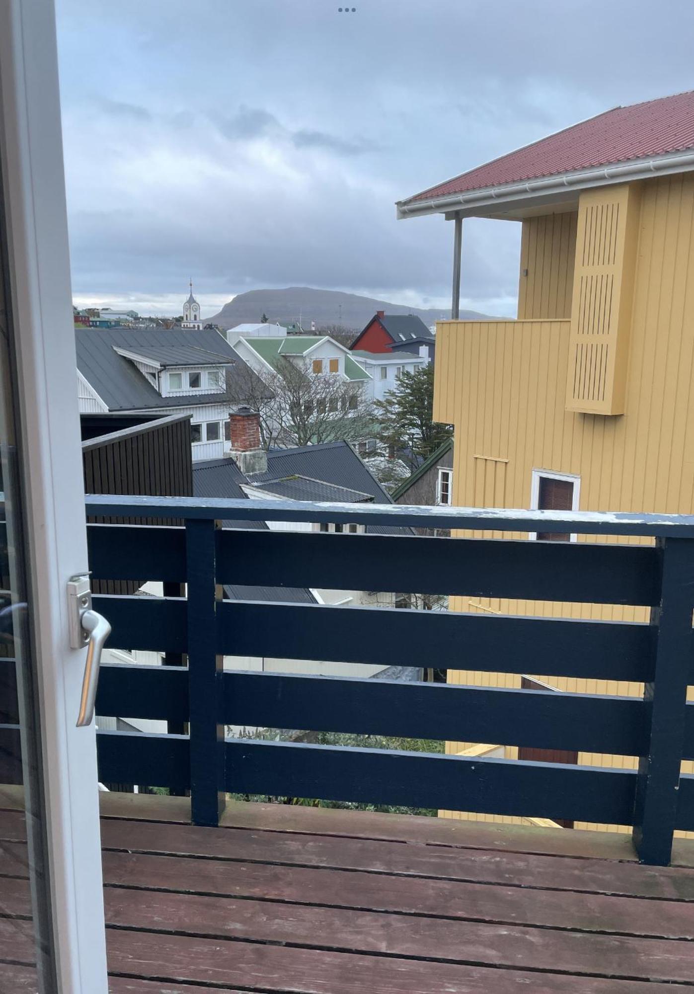 6 Personers Lejlighed I Centrum I Tórshavn Kültér fotó